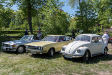 li: Mercedes Benz 350 SL R107 (1971-89) mi: Audi 100 Coup S (1973  74) re: VW 1300 Kfer (ca. 1970)
