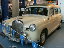 Mercedes 190 Kombi Ponton