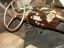 Panhard Dynavia Armaturen