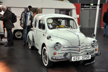 Renault 4 CV 1958 Cremeschnittchen