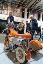 Vespa Umbau Rennmaschine Beiwagen