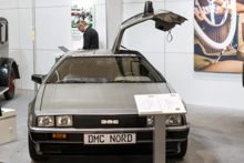 DeLorean DMC 12