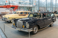 Mercedes Benz 230 S Universal (1967) Heckflosse