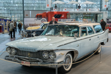 Plymouth Fury Sport Suburban (1960)