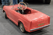 Kinderauto frei nach Triumph TR 4 Kinderauto frei nach Triumph TR 4