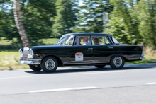 Mercedes Benz 220 S W111 (1962) - Dienstwagen des Bgm. Wilhelm Kaisen, am Steuer Wilm Koopmann, Beifahrer Brgerschaftsprsident Christian Weber