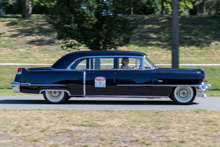 Cadillac Fleetwood 75 long version (ca. 1954)