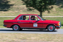 Mercedes-Benz W123 (1975-86)