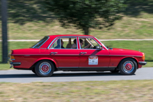 Mercedes-Benz W123 (1975-86)