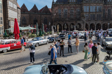 Sammeln vor der Abfahrt auf dem Marktplatz