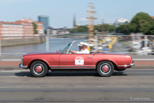Mercedes-Benz 250 SL W113 (1963-71) 'Pagode'