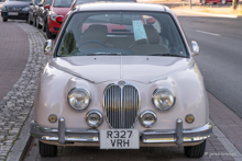 Mitsuoka Viewt