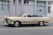 Mercedes Benz 280 SE W111