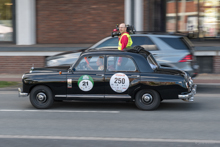 Mercedes-Benz 180 (1954) - ntv Kamerawagen