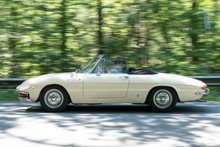 Alfa Romeo Spider Duetto