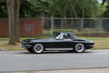 Chevrolet Corvette Stingray Convertible (ca. 1967)