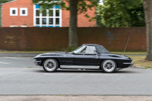 Chevrolet Corvette Stingray Convertible (ca. 1967)