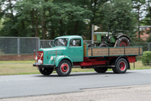 Mercedes Benz L3500 Pritsche mit Fendt Dieselross