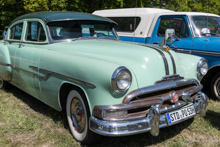 Pontiac Catalina Fordor Sedan (1953)