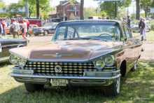 Buick LeSabre Fordor Sedan (1959)