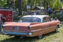 Dodge Seneca Fordor Sedan (1960)