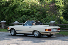 Mercedes-Benz SL (R 107) Mercedes-Benz SL (R 107)