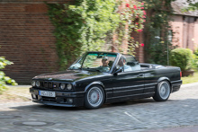 BMW 3er Cabrio E30 (1982–1994) BMW 3er Cabrio E30 (1982–1994)