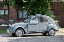 Citroen 2 CV (ca. 1956) Citroen 2 CV (ca. 1956)