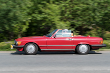 Mercedes-Benz 560 SL R107 (1986)