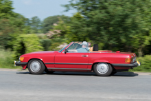 Mercedes-Benz 560 SL R107 (1986)