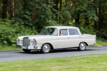 Mercedes-Benz 220 SE W111 (1959-68)