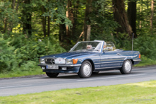 Mercedes-Benz SL R107