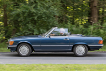 Mercedes-Benz SL R107