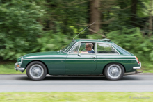 MG B GT