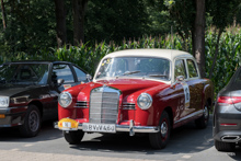 Mercedes-Benz Ponton W121 190 (1953) Mercedes-Benz Ponton W121 190 (1953)