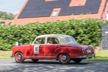 Mercedes-Benz Ponton W121 190 (1953) Mercedes-Benz Ponton W121 190 (1953)