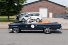 Mercedes-Benz 220 SE Cabrio W111 (1965) Mercedes-Benz 220 SE Cabrio W111 (1965)