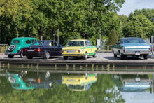 von links: Mercedes-Benz 170 SV (1953) / BMW 3er E30 Cabrio / BMW 1802 (1966-72) / Mercury Park Lane Fastback (1967) von links: Mercedes-Benz 170 SV (1953) / BMW 3er E30 Cabrio / BMW 1802 (1966-72) / Mercury Park Lane Fastback (1967)