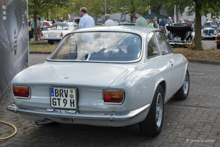 Alfa Romeo GT Junior 1.6 mit glatter Front (1972–1975) Alfa Romeo GT Junior 1.6 mit glatter Front (1972–1975)