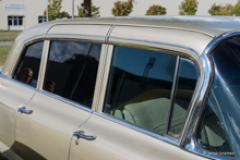 Cadillac Fleetwood (1962) mit erhöhtem Dach Cadillac Fleetwood (1962) mit erhöhtem Dach