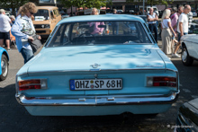 Opel Rekord C Limousine 2-trg. (1966-72) mit Commodore Grill Opel Rekord C Limousine 2-trg. (1966-72) mit Commodore Grill
