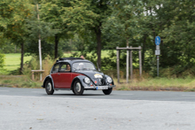 VW Käfer 1200 Brezelfenster (ca. 1952) VW Käfer 1200 Brezelfenster (ca. 1952)