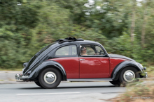 VW Käfer 1200 Brezelfenster (ca. 1952) VW Käfer 1200 Brezelfenster (ca. 1952)