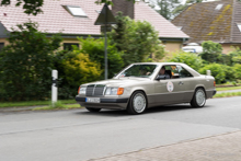 Mercedes 300 CE (1988) Mercedes 300 CE (1988)