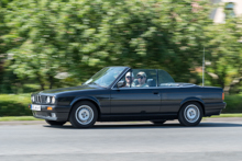 BMW 3er E30 Cabrio (1990–1994) BMW 3er E30 Cabrio (1990–1994)