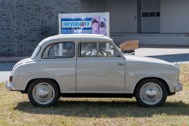 Lloyd LP 400 - für Galerie klicken