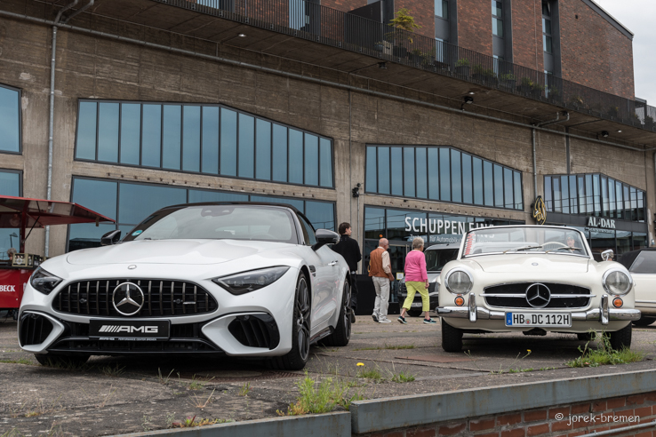 Mercedes-AMG SL 43 (2022- ) / Mercedes-Benz 190 SL W 121 B II 'Nitribitt' - für Galerie klicken Mercedes-AMG SL 43 (2022- ) / Mercedes-Benz 190 SL W 121 B II 'Nitribitt'- für Galerie klicken