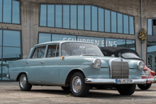 Mercedes-Benz 190 Heckflosse W110