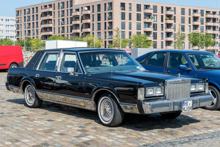 Lincoln Town Car Signature Series (19811985)