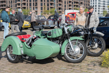 vorn: Zndapp KS 601 mit Beiwagen 'Grner Elefant' hinten: Zndapp pre-war